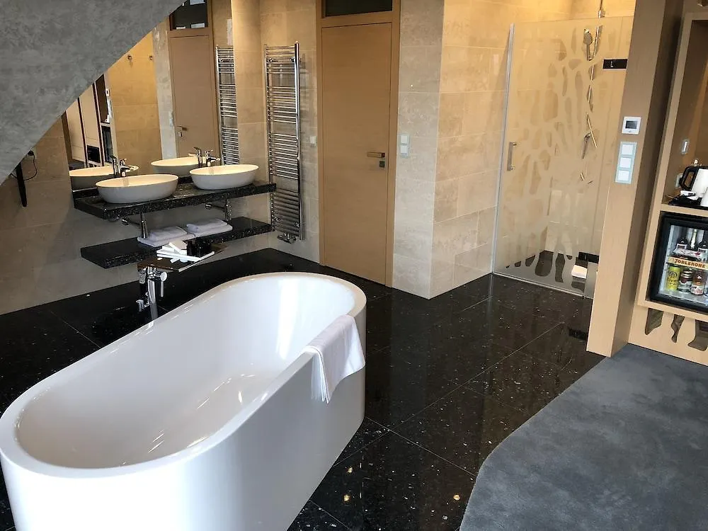 Wellness Hotel Step - Czech Leading Hotels Prague